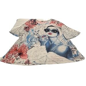 Fashion-Themed Artistic Print Graphic Shirt With Flair Sleeves Size Large (A)